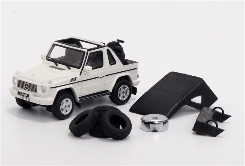 GCD Mercedes benz G500 two-door short-wheelbase convertible off-road with roof with 4 tires white LHD 1:64 Car Pre-built Model view4