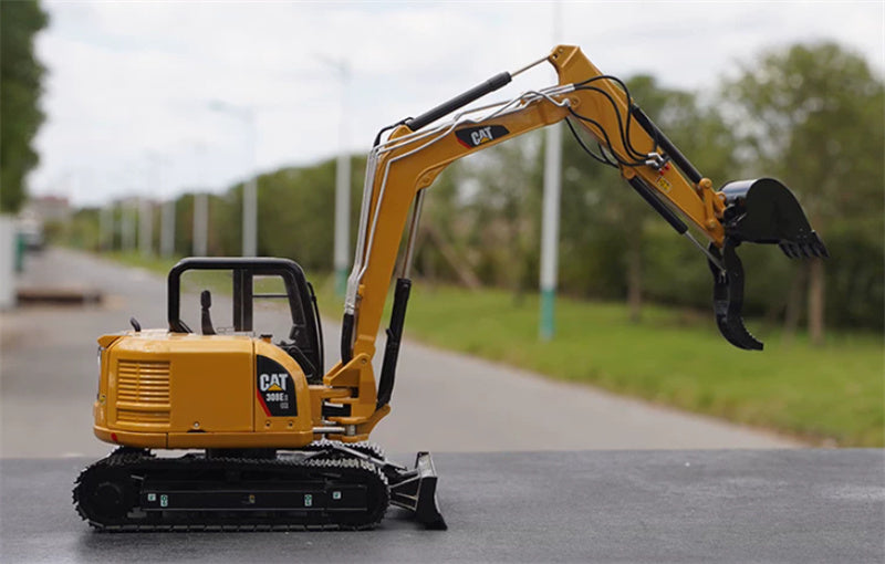 1:24 Cat  308E2 CCM   Diecast Model