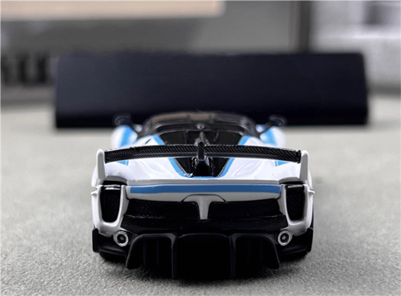 Little Toys Ferrari FXX-K EVO Supercar Limited Edition 399PCS ONLY White Blue Line #79 Special Edition 1:64 Car Pre-built Model view7