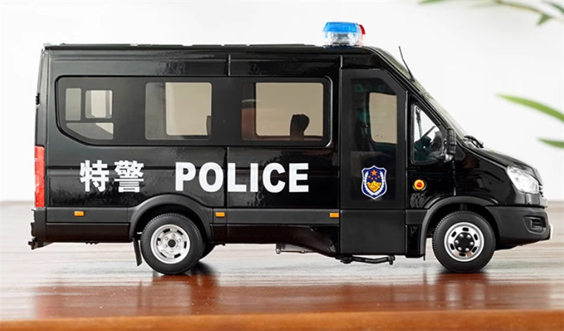 NAVECO Iveco Oushengte police car black 1:24 Car Pre-built Model view4