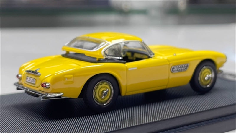 GFCC BMW 507 Roadster Retro Car 1957 Yellow Convertible hardtop 1:64 car Pre-built Model view5