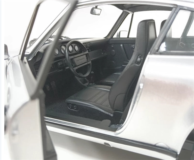 Schuco Porsche 911 Coupe silver 1:12 DIECAST Car
