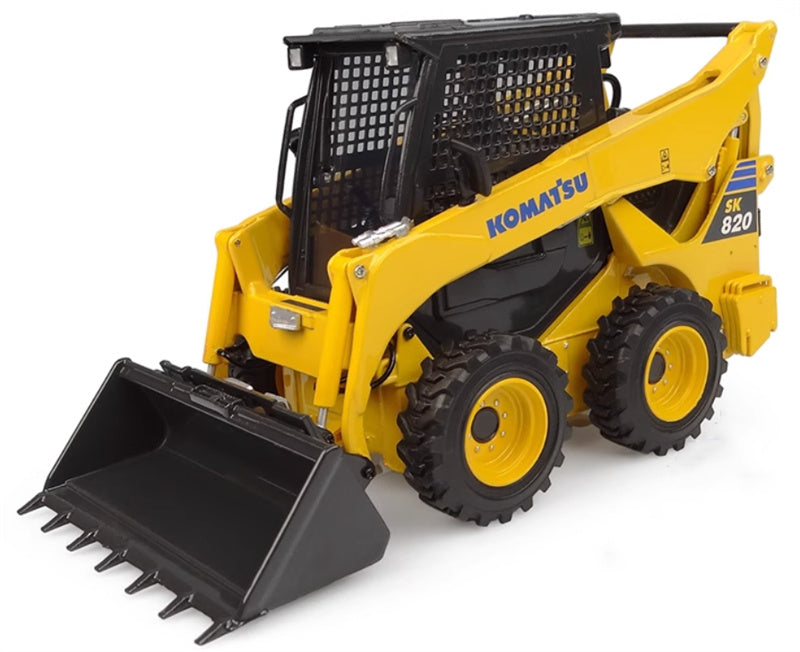 Universal Hobbies Komatsu SK820-8 Wheel loader Yellow Limited Edition 877pcs ONLY 1:25 Truck Pre-built Model