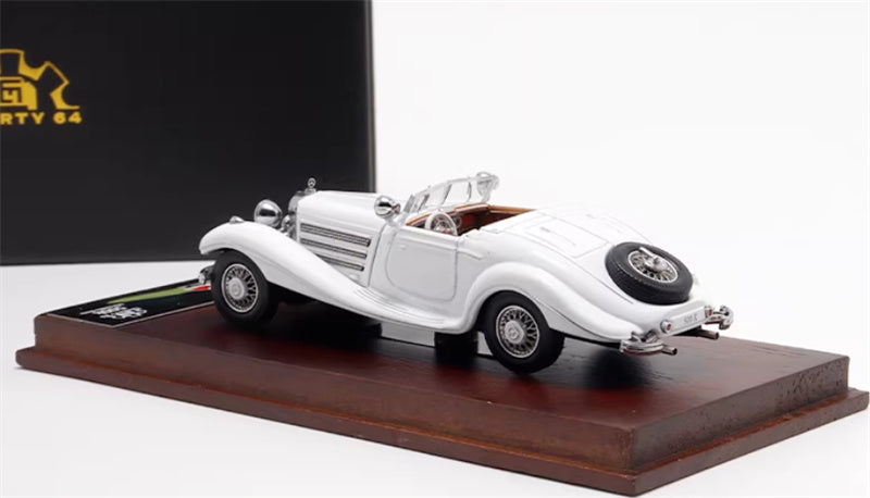 Liberty 64 Mercedes Benz 500K Classic Vintage Car White - without top cover 1:64 Car Pre-built Airliner Model Display view2