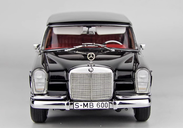 CMC Mercedes Benz 600 Pullman （W 100） black 1:18car Pre-a Model
