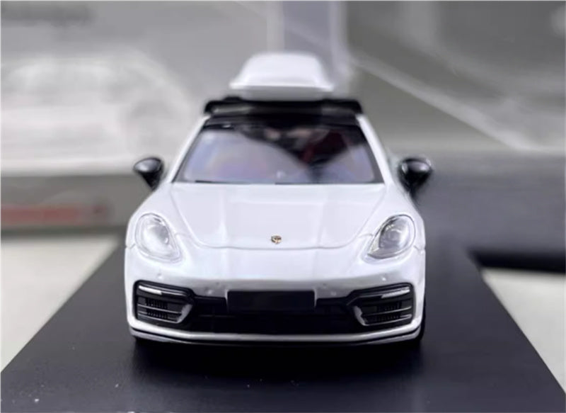 Rhino Model Porsche Panamera Hunting Edition Limited Edition 699PCS ONLY Pearlescent White - Comes with luggage 1:64 Car Pre-built Model view7