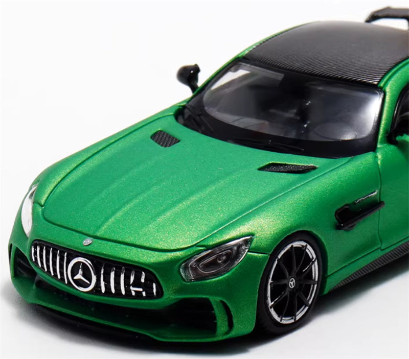 MJ Model 2017 Mercedes AMG GTR C190 First Generation Supercar green Limited Edition 1000PCS Only 1:64 Car Pre-built Airliner Model Display view7