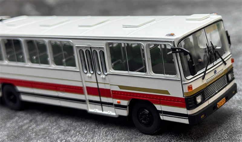 AUTO-GLIMPSE Huanghai DD6170 articulated bus red - white 1:64 Bus Pre-built Model view10