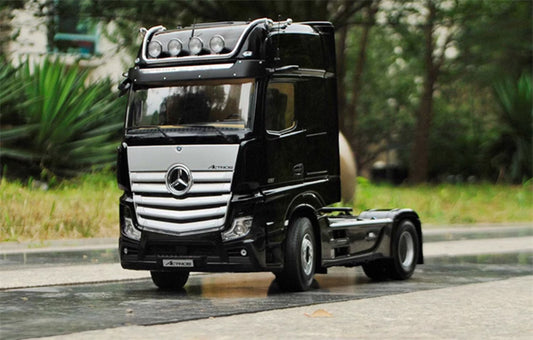 NZG Mercedes Benz ACTROS GIGASPACE 4X2 Truck Lorry tractor Black silver cover 1:18 DIECAST Truck Lorry