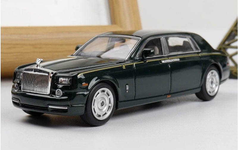 1:64 ROLLS-ROYCE Phantom VII  Peninsula Customized Green SW   DIECAST Model