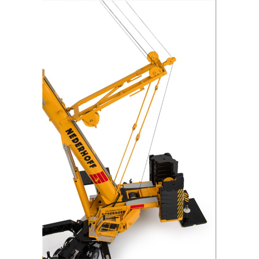 IMC  Demag AC 650 Mobile Crane Nederhoff Kit
 1:50 DIECAST Truck Lorry