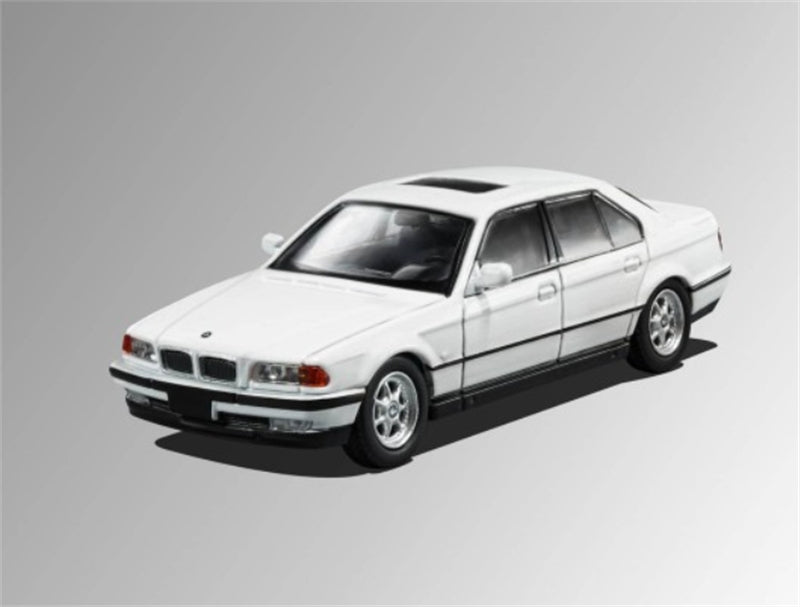 1:64 BMW 7 Series E38 740iL White DCM DIECAST Limited Edition 500pcs ONLY Model