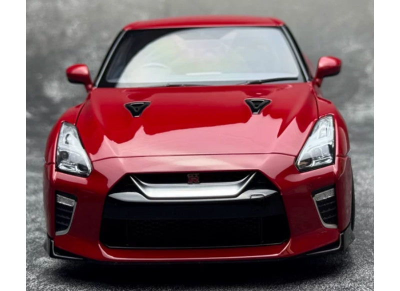 1:18 Nissan GT-R R35 2022 Vibrant Red MOTORHELIX Track Edition Limited Edition 299PCS ONLY DIECAST Model