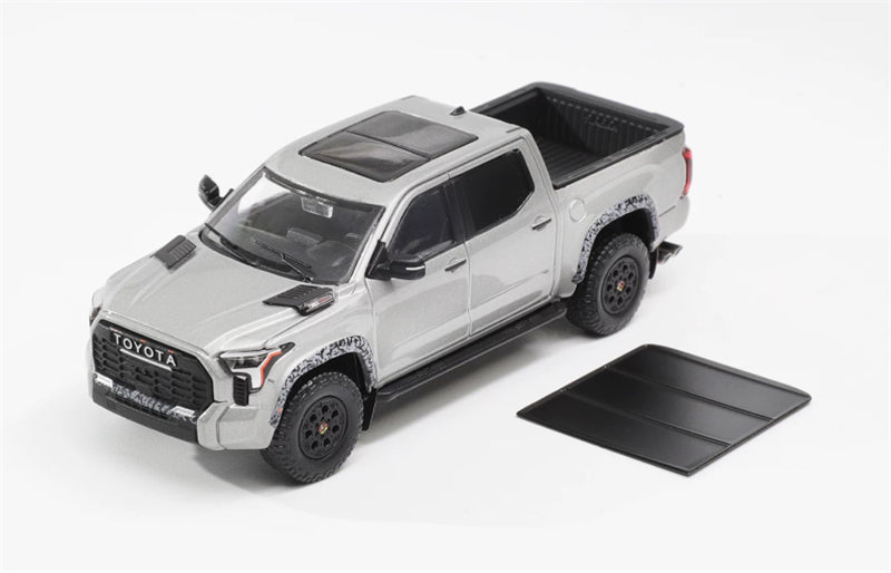 1:64 Toyota Tundra PickUp XK70 TRD Pro silver GCD DIECAST Civil Car Model