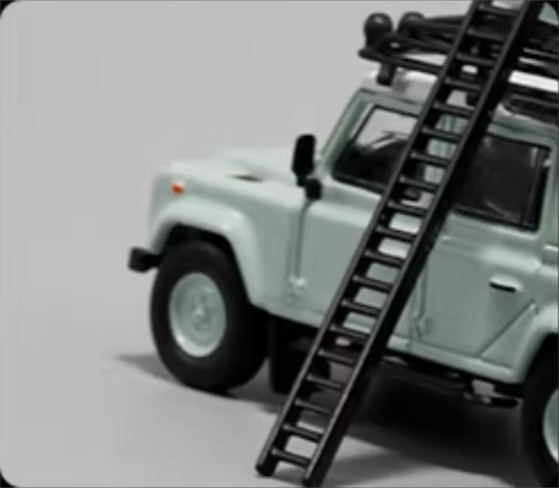 Master Land Rover Defender 110 Green with accessories 1:64 Car Pre-built Airliner Model Display view6