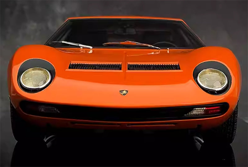 AMALGAM Lamborghini Miura P400 SV orange 1:18 Car Pre-built Model view8