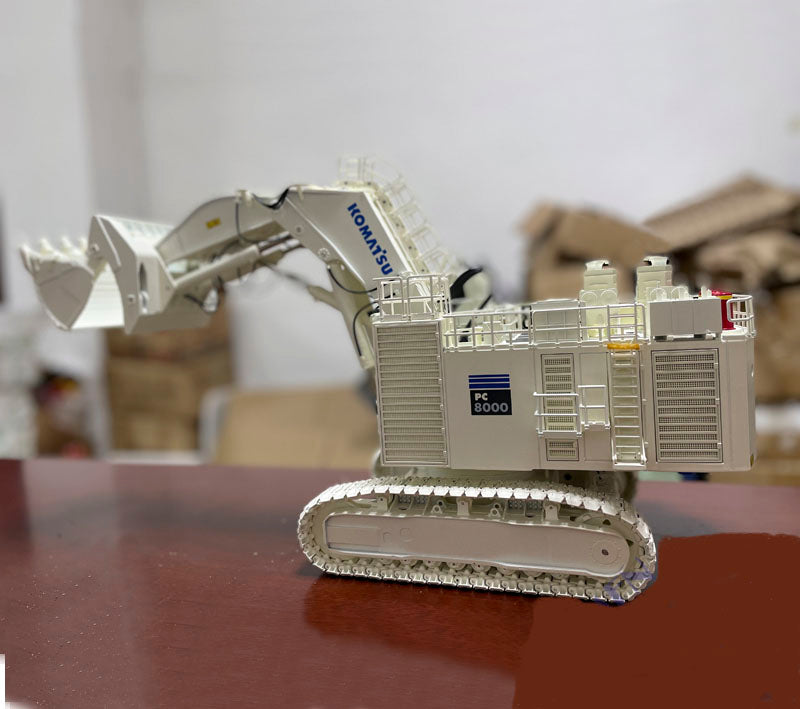 BYMO KOMATSU Excavator PC8000-11 Diesel Shovel white 1:50 DIECAST Truck Lorry