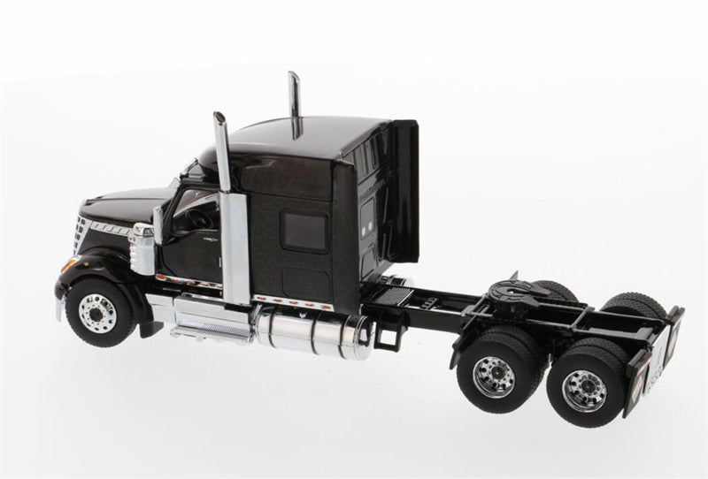 CATERPILLAR  International LoneStar Sleeper American version Black Tandem Prime Mover Tractor Truck 1:50 Truck Pre-built Model