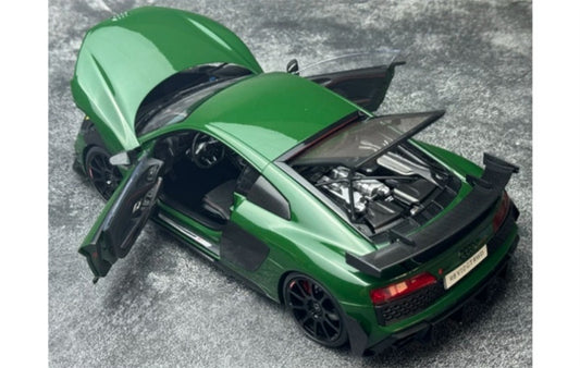 1:18 AUDI R8 V10 GT RWD 2021 Metallic Green KengFai Hardtop version DIECAST Model