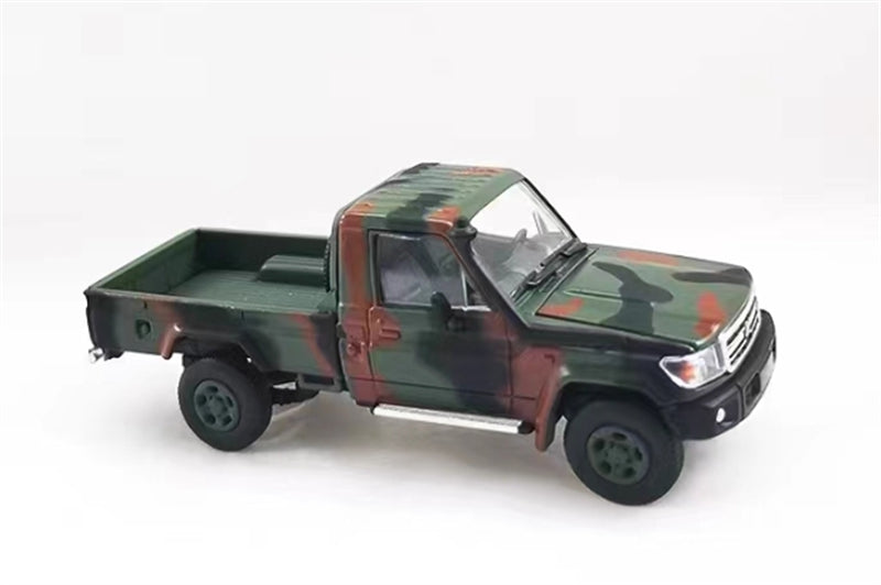 RHINO MODEL Toyota Land Cruiser LC79 military green Pickup Truck 1:64 Truck Pre-built Model view7