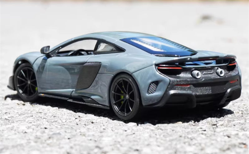 1:24 Mclaren 675LT supercar  grey  WELLY  DIECAST Car Model