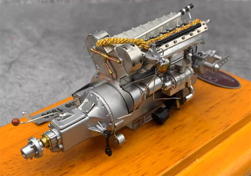 CMC Bugatti 57 SC Engine 1938 1:18 Car Accessories Pre-built Model view1