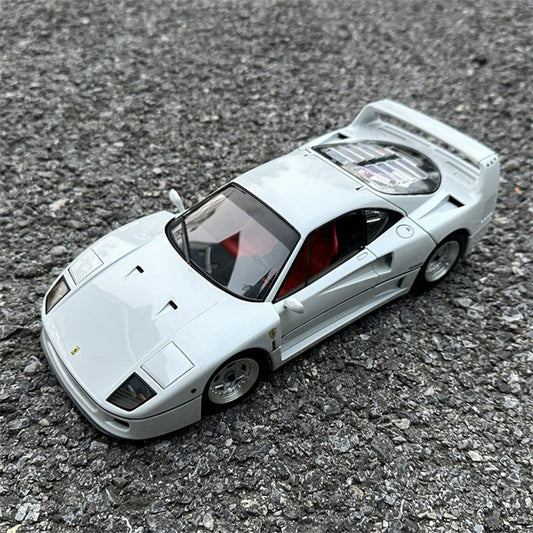 KYOSHO F40 Ferrari Car White 1:18 DIECAST CAR