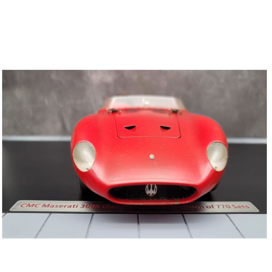 CMC Maserati 300S 1956 Dirty Hero Kits with Figure & engine Limited Edition 1:18 DIECAST Car