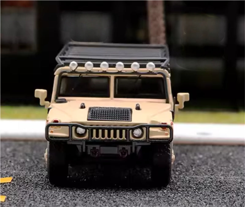 MASTER Hummer H1 off-road vehicle Desert Yellow Civil Edition 1:64 Truck Pre-built Airliner Model Display view5
