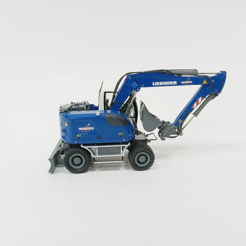 NZG Liebherr A918 Compact C.SCHNORPFEIL Wheeled Excavator 1:50 Truck Pre-built Model