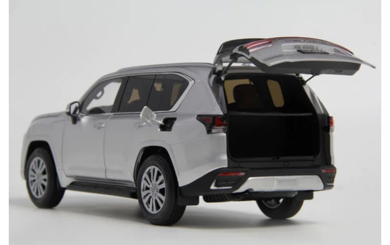 1:18 Lexus LX600 Silver LCD MODELS DIECAST Truck Model