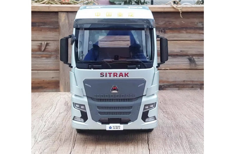 Sinotruk SITRAK C9H tractor sky blue high top domestic version 1:24 Truck Pre-built Airliner Model Display view9