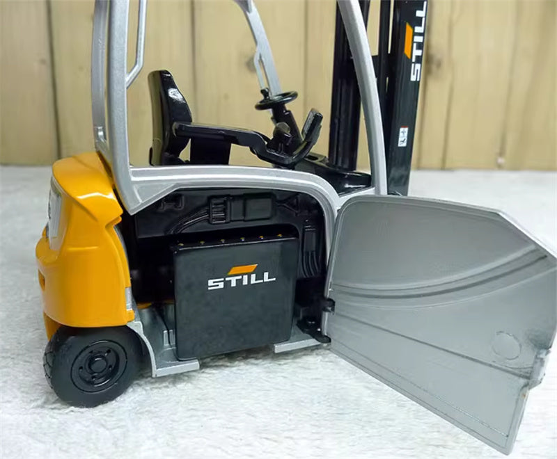 STILL German Elektro-Gabelstaplerklift Truck RX20-20 1:25 Truck Pre-built Model