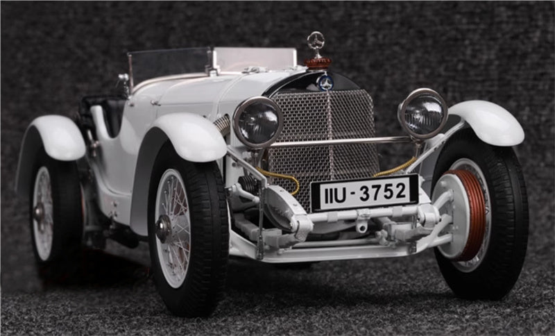 CMC Mercedes Benz SSK White 1928 White Limited Edition 1:18 Car Pre-built Model view8