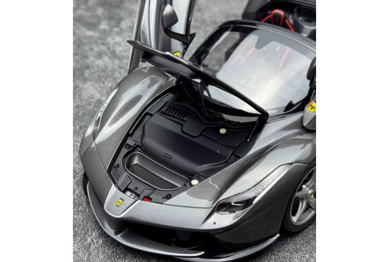 1:18 Ferrari LaFerrari  Grey - Silver Wheel BBR MODELS convertible version DIECAST Model