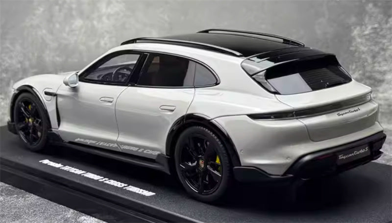 1:18 PORSCHE Taycan Turbo S Cross Turismo  off-white  GT SPIRIT  Resin Car Model