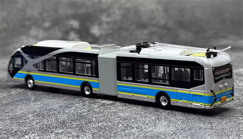 CREATIVE CULTURE BJD-WG180N Beijing Bus BTR3 Youth articulated trolley bus Blue Silver 1:110 Bus Pre-built Model view5