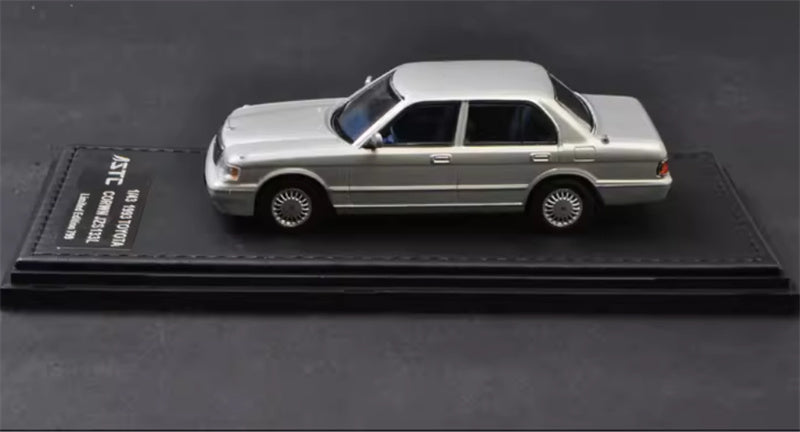 1:43 TOYOTA Crown JZS133L 1993 silver  STC Limited Edition 799PCS ONLY DIECAST Car Model