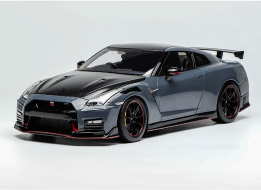1:18 Nissan GT-R NISMO R35 2022 NISMO Stealth Gray MOTORHELIX Special Edition Limited Edition 999PCS ONLY DIECAST Model