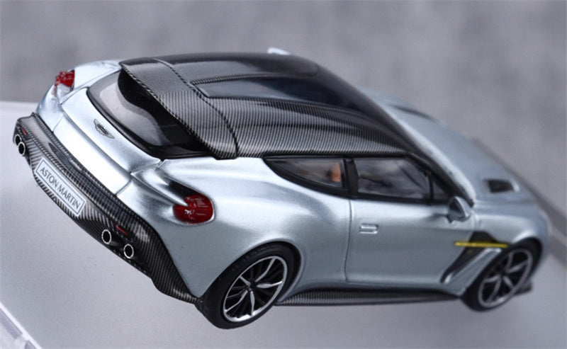 KING MODEL Aston Martin Vanquish Zagato Shooting Brake 2018 silver Limited Edition 999PCS ONLY 1:64 Car Pre-built Model view10