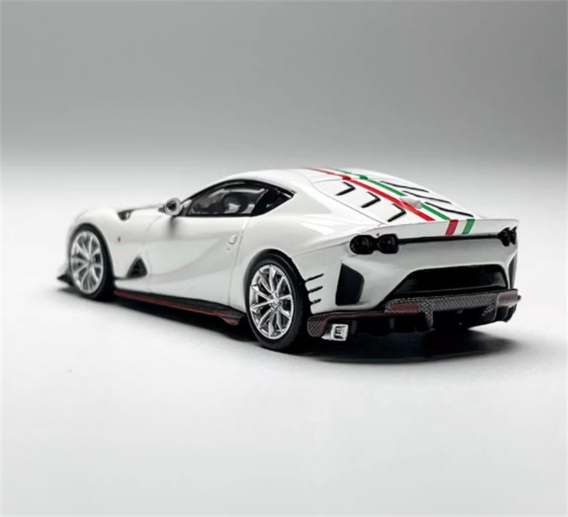 TOC Ferrari FE812C Coupe Sports BIANCO ITALIA 1:64 Car Pre-built Model