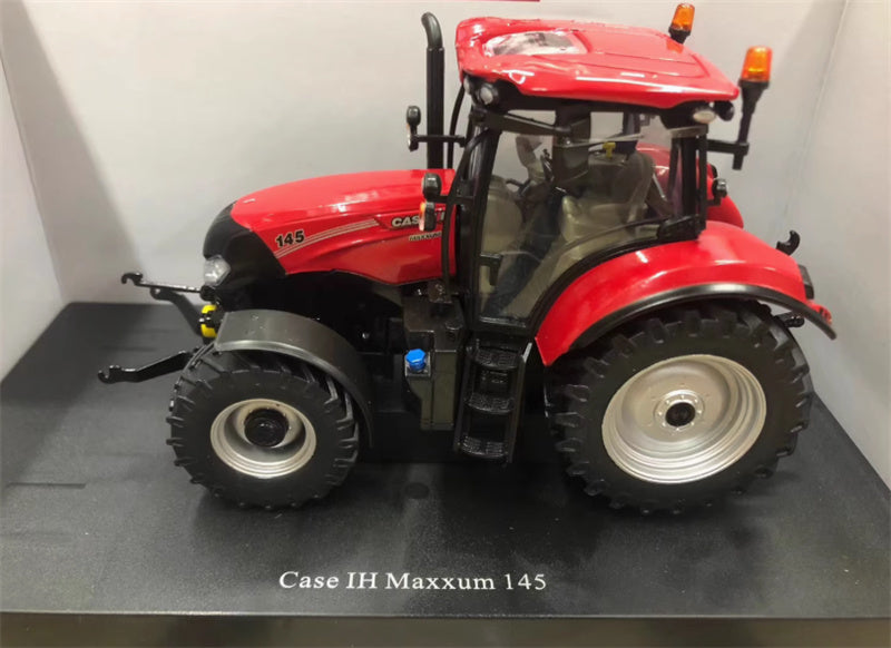 Universal Hobbies CASE IH MAXXUM 145 Farm tractor Red 1:32 Truck Pre-built Model