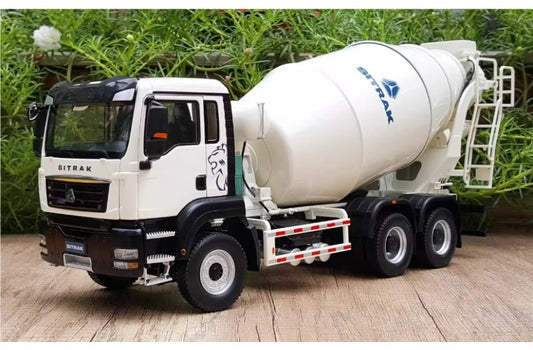 Sinotruk SITRAK 6x4 mixer truck 1:24 Truck Pre-built Airliner Model Display view1