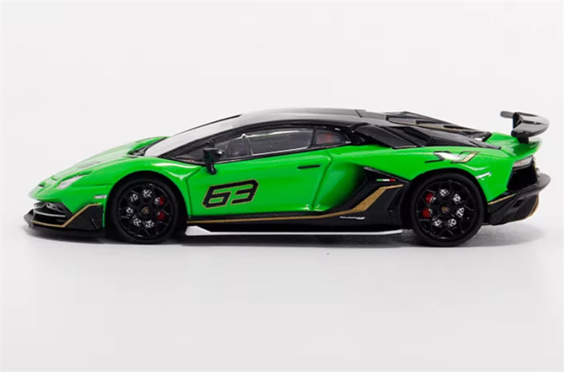 Max well Lamborghini Aventador SVj 63 # Pearl green hardtop 1:64 Car Pre-built Airliner Model Display view4