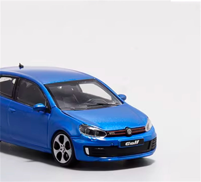 Max well Volkswagen Golf GTI 6th generation Blue regular version 1:64 Car Pre-built Airliner Model Display view4