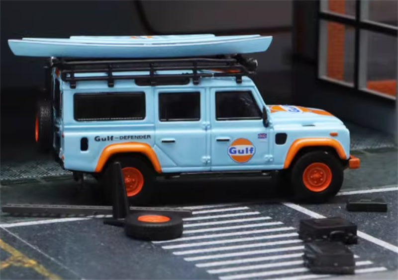 Master Land Rover Defender 110 Gulf coating with accessories old version 1:64 Car Pre-built Airliner Model Display view4