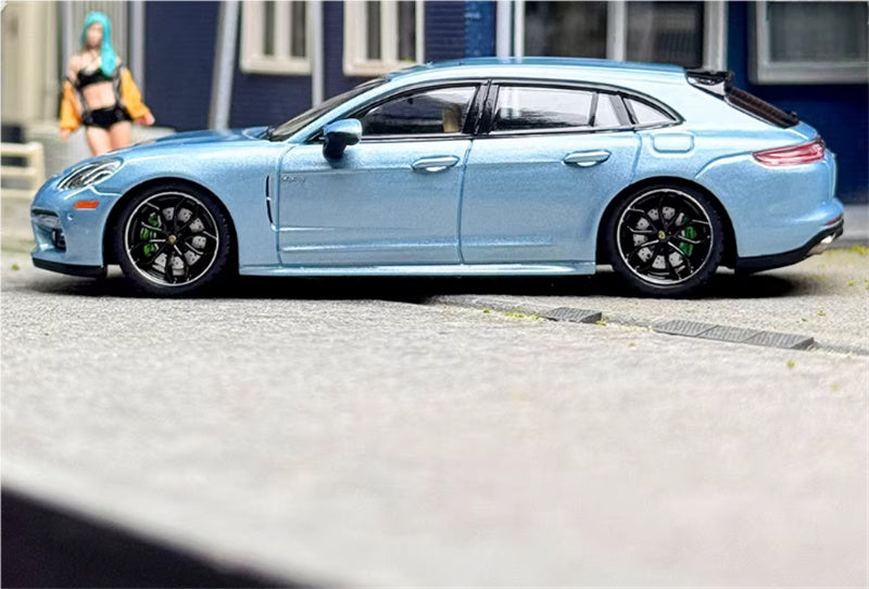 Liberty 64 Porsche Panamera Turbo S ice blue w/ Figure and wheels 1:64 Car Pre-built Airliner Model Display view4