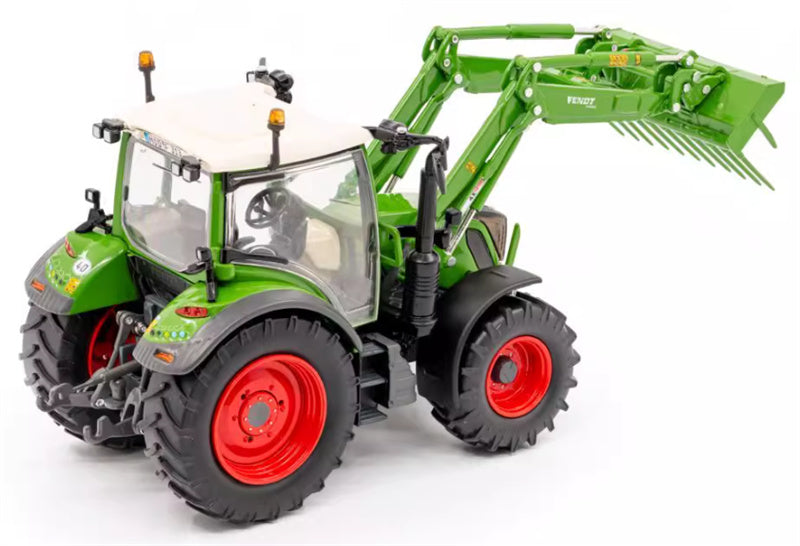 USK Fendt 313 Vario Front Loader Green 1:32 Truck Pre-built Model