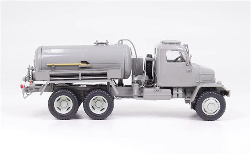 Autohistory Praga V3S FEK Soviet Municipal Sewage Treatment Tank Engineering Vehicle 1:43 Truck Pre-built Model