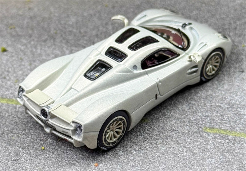BBR MODELS Pagani Utopia sports car grayish-white 1:64 Car Pre-built Model view2